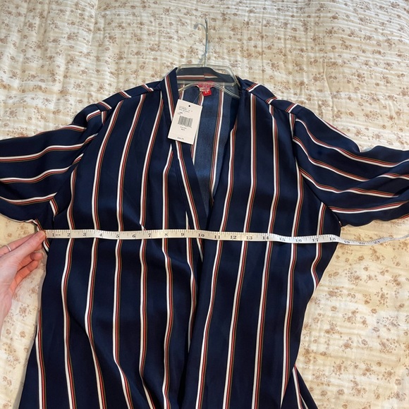 Guess Striped tie front Kimono - Picture 5 of 9